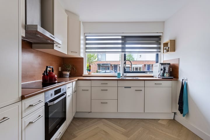 Foto 8 van Annette Versluysstraat 6