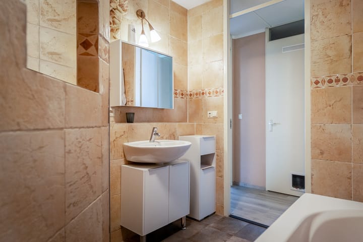 Foto 27 van Bredaseweg 128-A