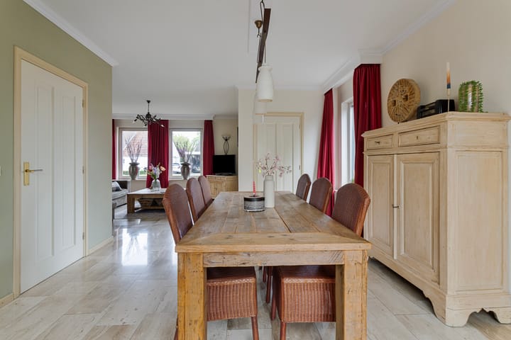 Foto 18 van Molenstraat 54