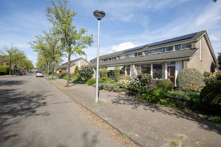 Foto 4 van Van Broeckhuysenstraat 14