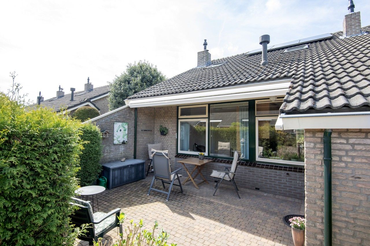 Foto 9 van Van Broeckhuysenstraat 14