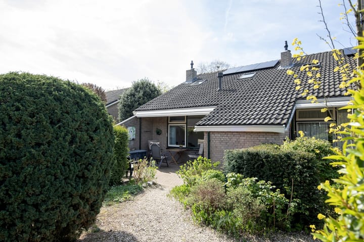 Foto 12 van Van Broeckhuysenstraat 14