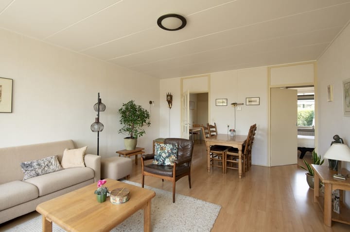 Foto 15 van Van Broeckhuysenstraat 14