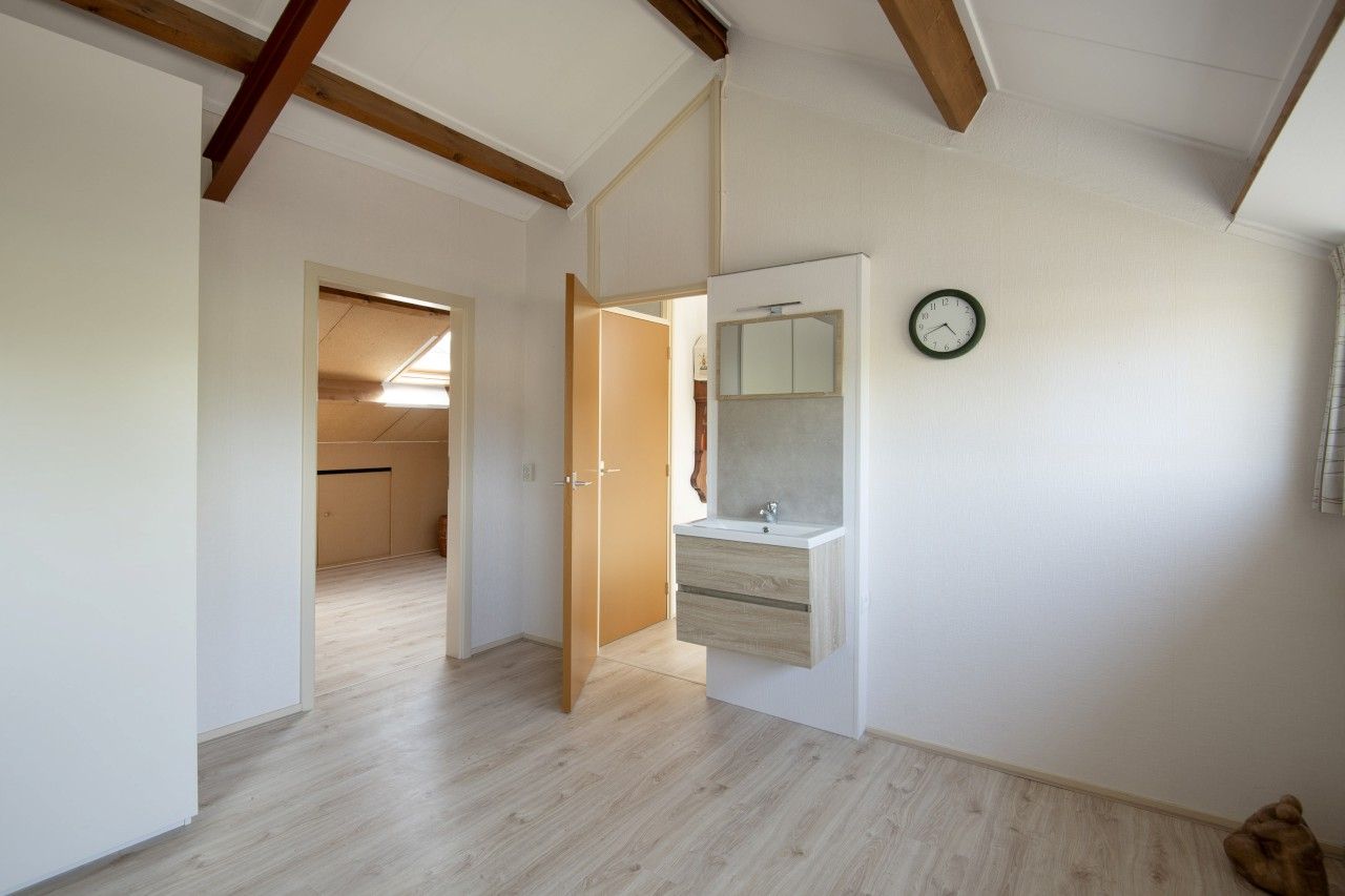 Foto 27 van Van Broeckhuysenstraat 14