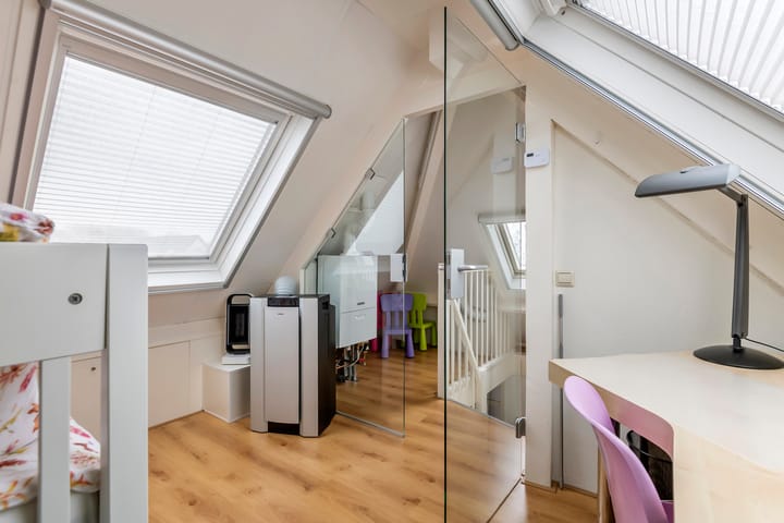 Foto 30 van James Grieve 1