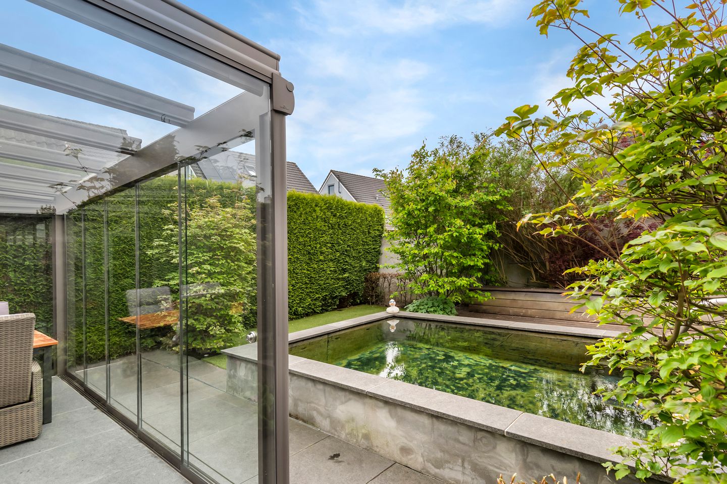 Foto 35 van James Grieve 1