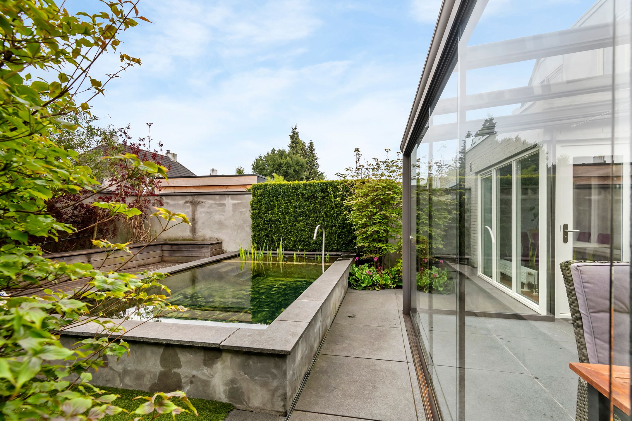 Foto 36 van James Grieve 1