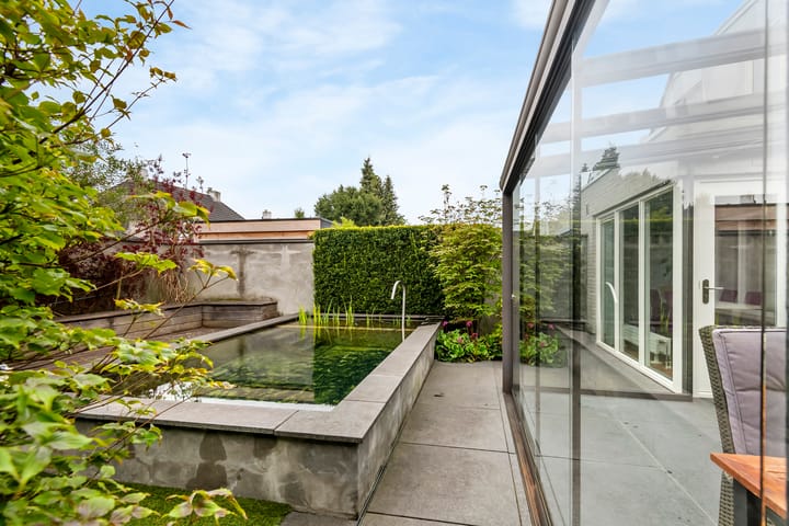 Foto 36 van James Grieve 1