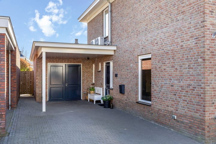 Foto 5 van Venebrugge 5