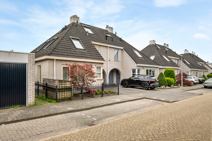 Foto 45 van James Grieve 1