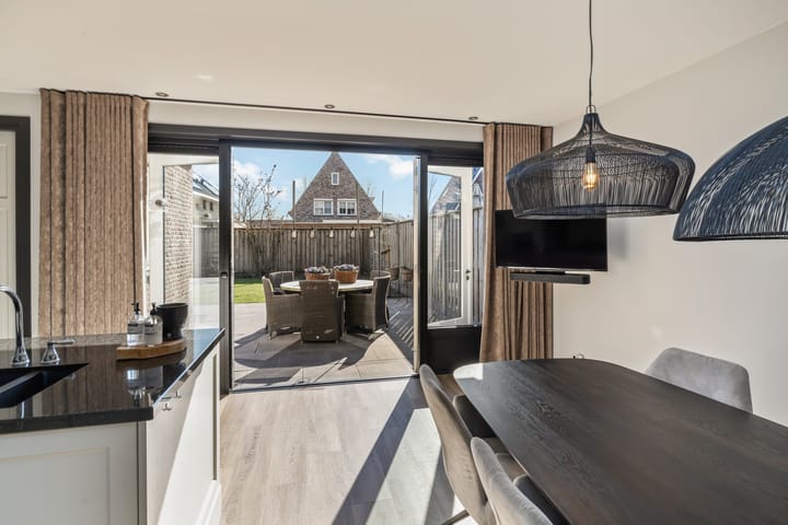 Foto 20 van Venebrugge 5