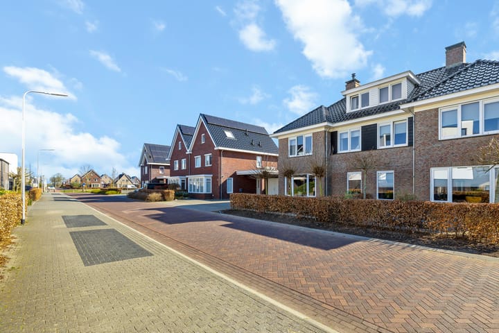 Foto 44 van Venebrugge 5