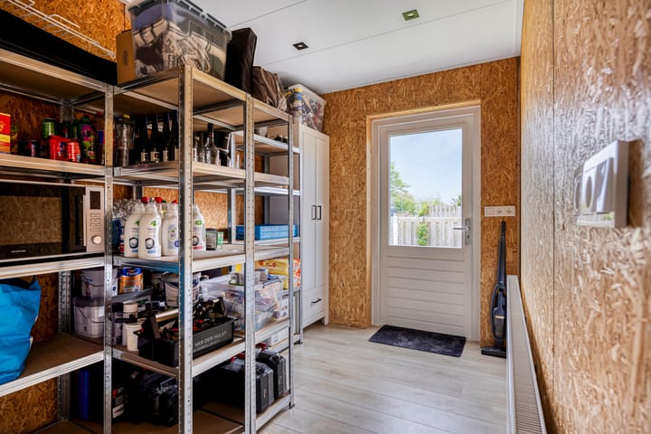 Photo 27 of Botter 18