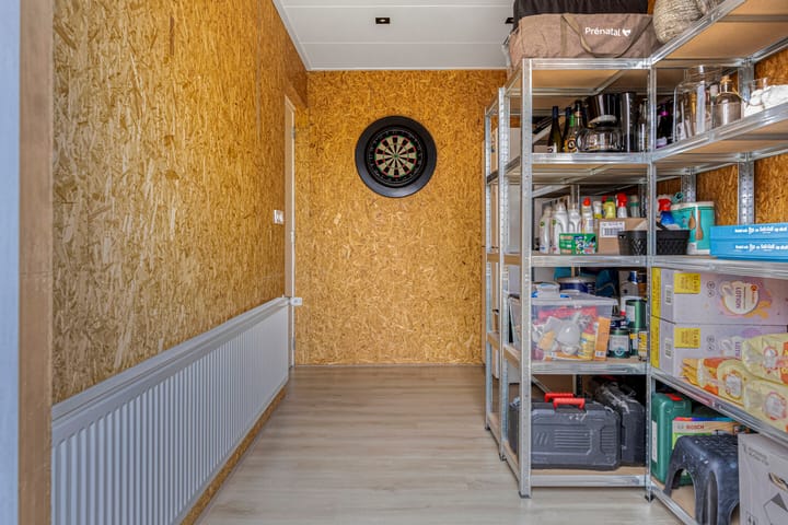 Photo 28 of Botter 18