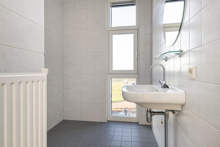 Foto 11 van Klaproosweg 53