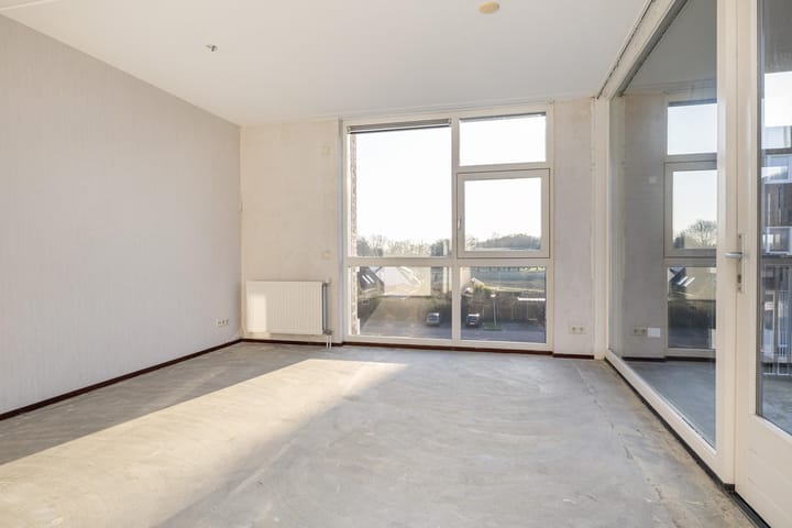 Foto 13 van Klaproosweg 53