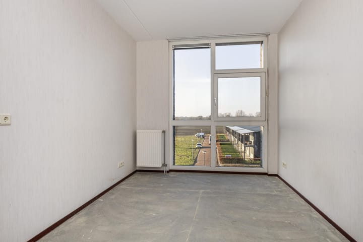 Foto 15 van Klaproosweg 53