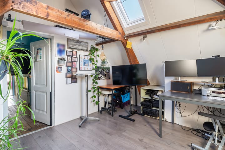 Foto 41 van 1e Middellandstraat 63-B02