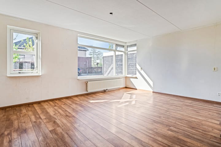 Foto 10 van Schotlaan 1