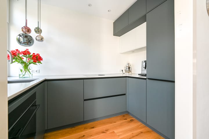 Foto 3 van Van Heemstrastraat 9