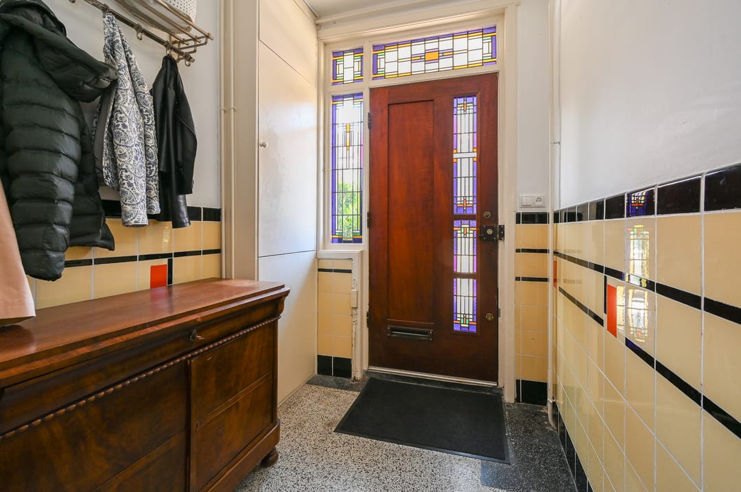 Foto 8 van Van Heemstrastraat 9