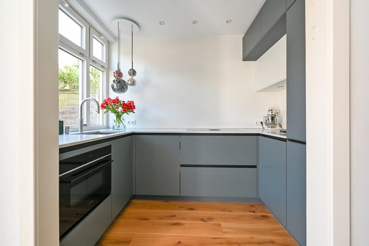 Foto 16 van Van Heemstrastraat 9