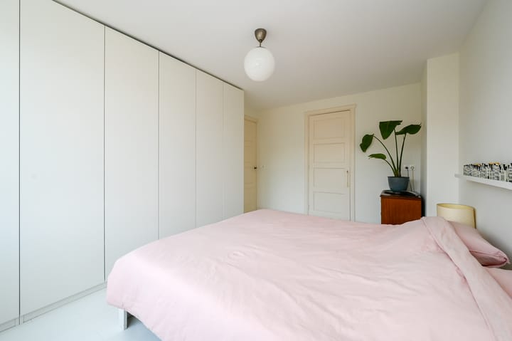 Foto 25 van Van Heemstrastraat 9