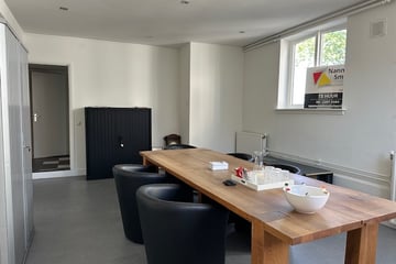 View photos