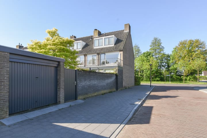 Foto 48 van Muiderslotstraat 87