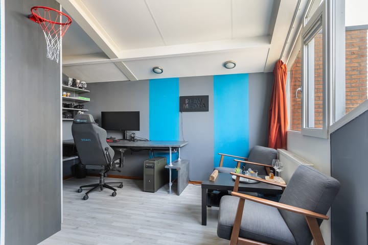 Foto 43 van Hendrik van Lunterenstraat 10