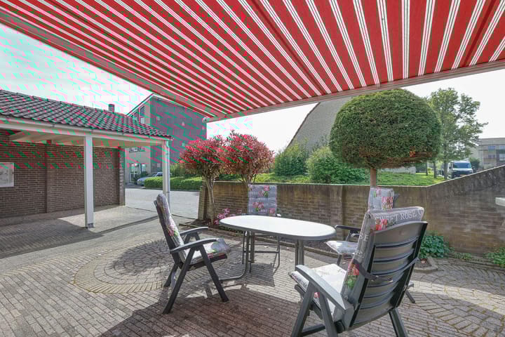 Photo 2 of Johanna Naberstraat 53