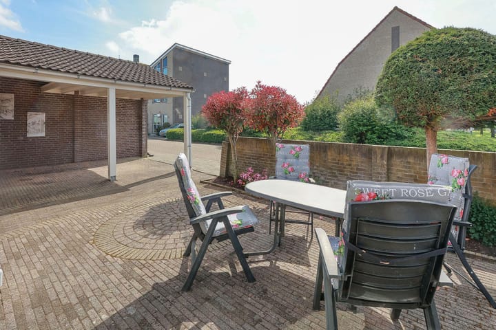 Photo 33 of Johanna Naberstraat 53