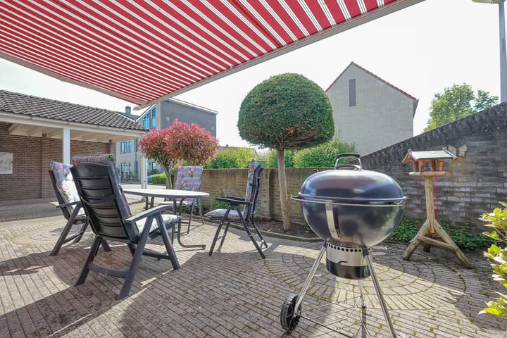 Photo 38 of Johanna Naberstraat 53