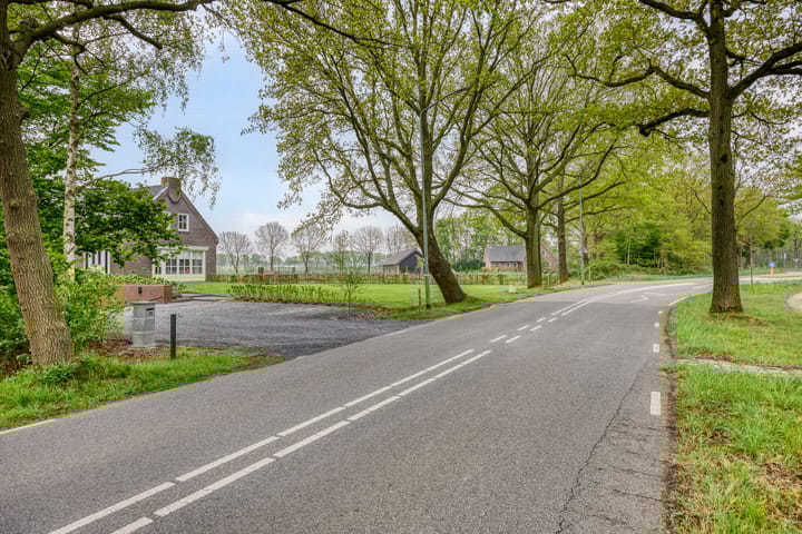 Foto 8 van Oirschotsebaan 73