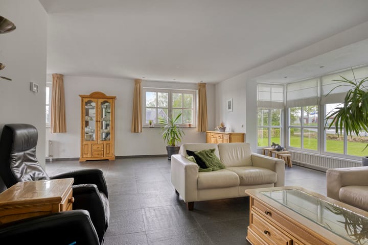 Foto 14 van Oirschotsebaan 73