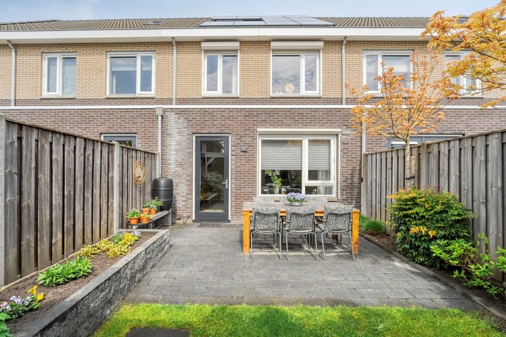 Foto 31 van Jongsmalaan 30