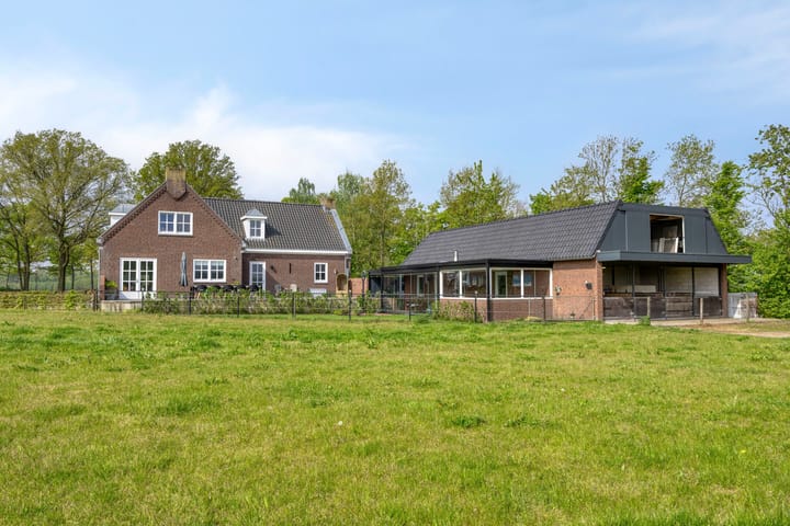 Foto 59 van Oirschotsebaan 73