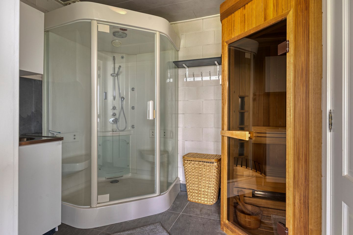 Foto 64 van Oirschotsebaan 73