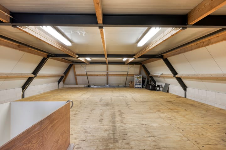 Foto 71 van Oirschotsebaan 73