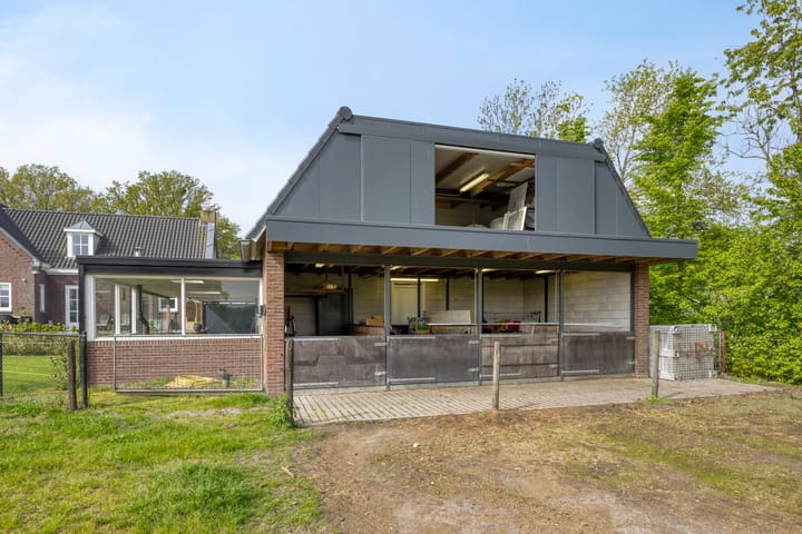 Foto 73 van Oirschotsebaan 73