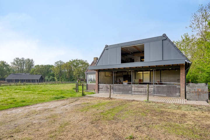 Foto 74 van Oirschotsebaan 73