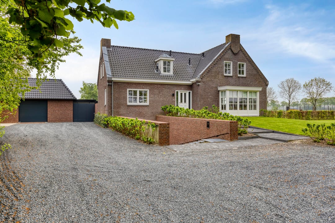 Foto 77 van Oirschotsebaan 73