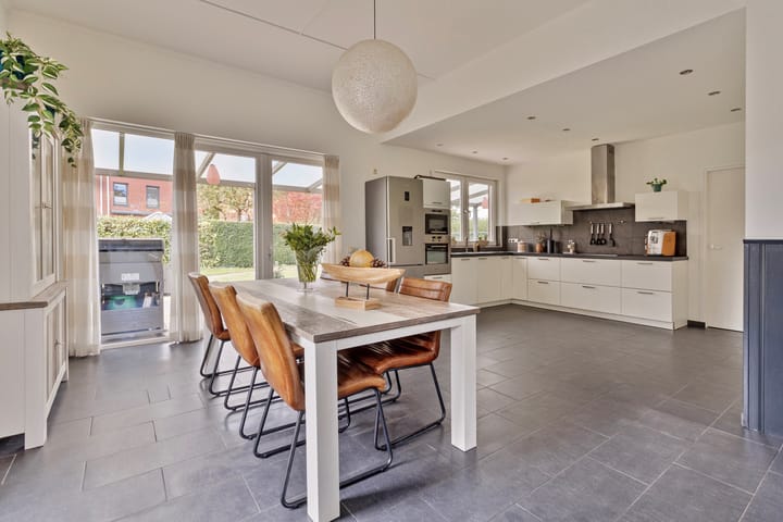 Foto 14 van Adam Beckersdreef 21