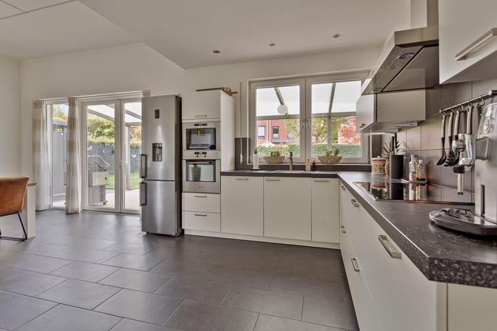 Foto 16 van Adam Beckersdreef 21