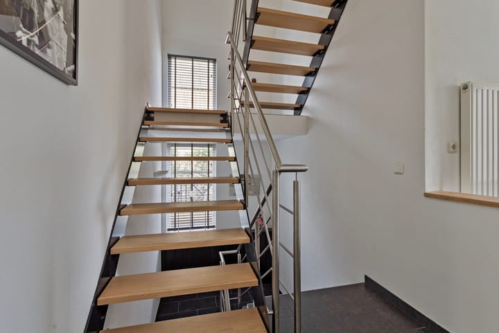 Foto 19 van Adam Beckersdreef 21