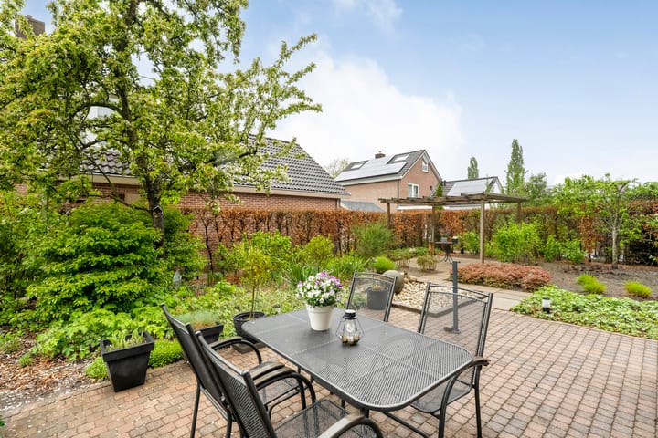 Foto 38 van Henri Dunantstraat 33