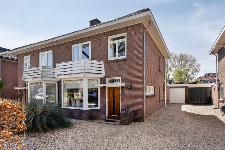 Foto 2 van Van der Valk Boumanlaan 38