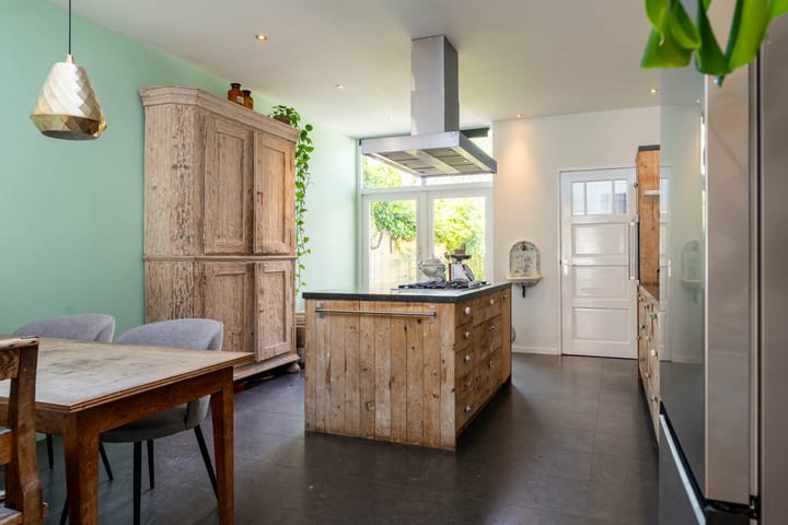 Foto 15 van Verhoevenstraat 78