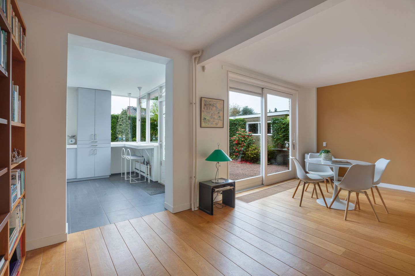 Photo 14 of Dr. Kuyperlaan 40