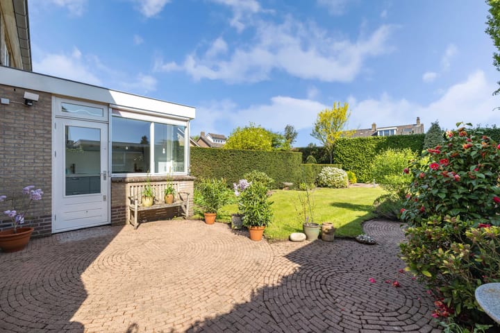 Photo 20 of Dr. Kuyperlaan 40